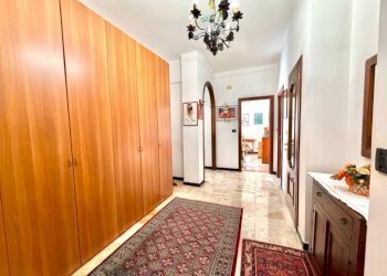 Disimpegno - Trilocale via Luigi Rizzo, Genova (zona Pegli) - foto 4