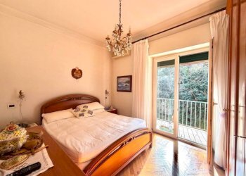 Camera da letto - Trilocale via Luigi Rizzo, Genova (zona Pegli) - foto 19