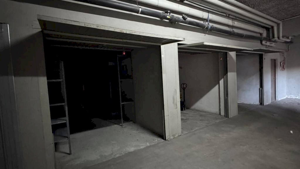 Box auto - Box via Monte Emilius, 7, Aosta - foto 3