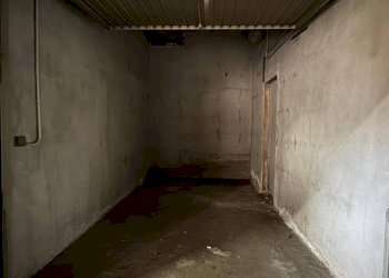 Box auto - Box via Monte Emilius, 7, Aosta - foto 5