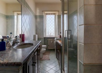 Bagno - Quadrilocale via Umberto I, 5, Piscina - foto 10