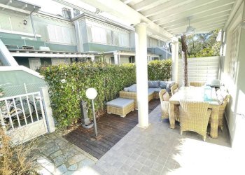 Giardino - Villa a Schiera viale dei Pioppi, Ravenna (zona Porto Corsini) - foto 34