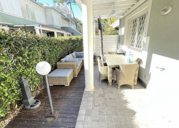 Giardino - Villa a Schiera viale dei Pioppi, Ravenna (zona Porto Corsini) - foto 35