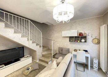 Soggiorno - Villa a Schiera viale dei Pioppi, Ravenna (zona Porto Corsini) - foto 5