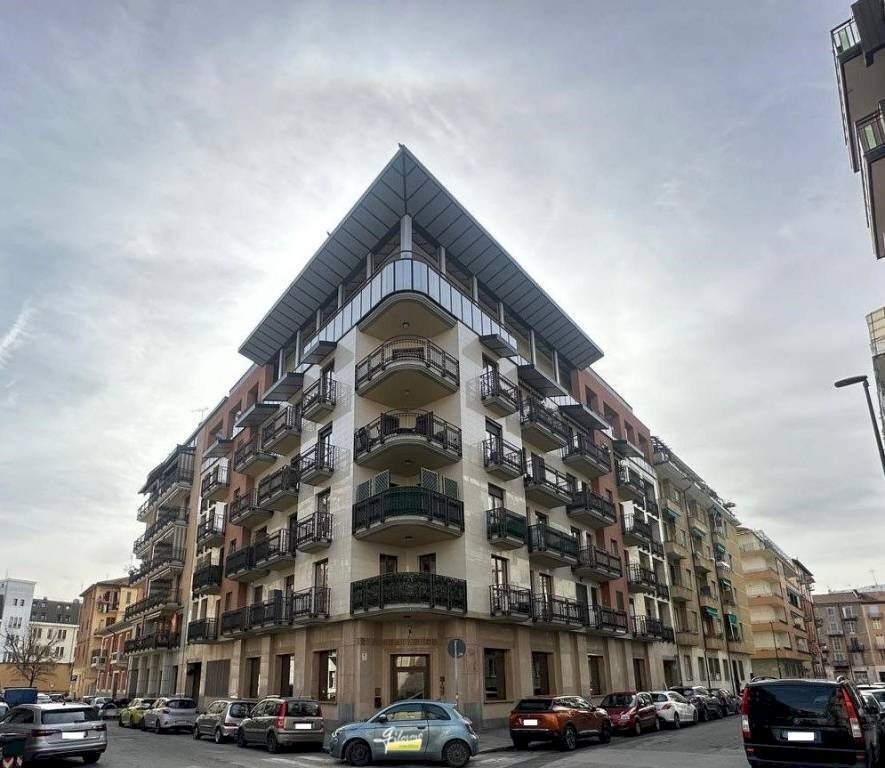 Facciata - Bilocale via Frinco, Torino (zona Santa Rita) - foto 1