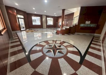Interno palazzo - Two-room apartment via Frinco, Torino (neighborhood Santa Rita) - photo 4