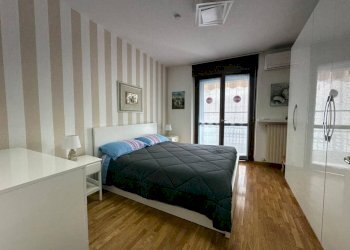 Camera da letto - Two-room apartment via Frinco, Torino (neighborhood Santa Rita) - photo 24
