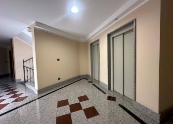 Interno palazzo - Two-room apartment via Frinco, Torino (neighborhood Santa Rita) - photo 33