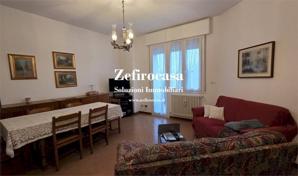 Salone - Four-room apartment Castel Maggiore - photo 3