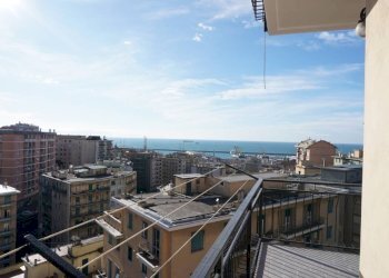 Vista - Bilocale via Bartolomeo Carrea, 5, Genova (zona Sampierdarena) - foto 1