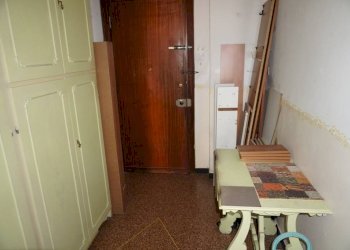 Ingresso - Bilocale via Bartolomeo Carrea, 5, Genova (zona Sampierdarena) - foto 10