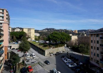 Vista - Bilocale via Bartolomeo Carrea, 5, Genova (zona Sampierdarena) - foto 15