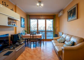 Sala da pranzo - Bilocale via giorgio de lullo
 
130, Roma - foto 4