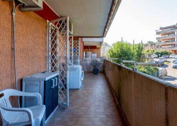 Balcone - Bilocale via giorgio de lullo
 
130, Roma - foto 23