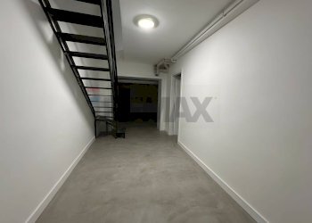 Hall / corridoio - Shop Via Cavallotti
 
27, Monza - photo 8