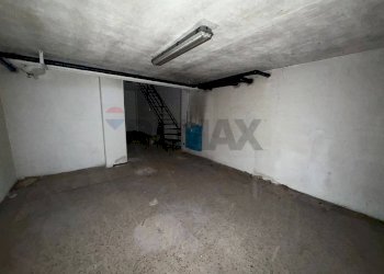 Parcheggio - Shop Via Cavallotti
 
27, Monza - photo 11