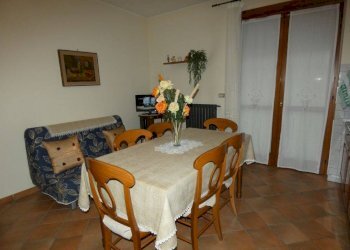 Salone - Bilocale via Crimea, Bra - foto 2