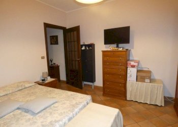 Camera da letto - Bilocale via Crimea, Bra - foto 9