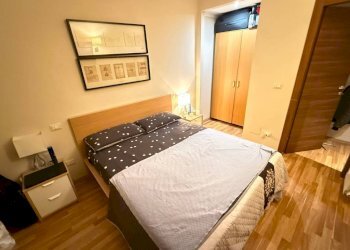 Camera da letto - Bilocale Pinerolo - foto 9