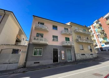 Facciata - Bilocale Pinerolo - foto 12