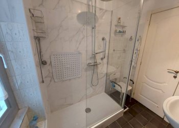 BAGNO - Three-room apartment via Sturla, Genova (neighborhood Quarto) - photo 13