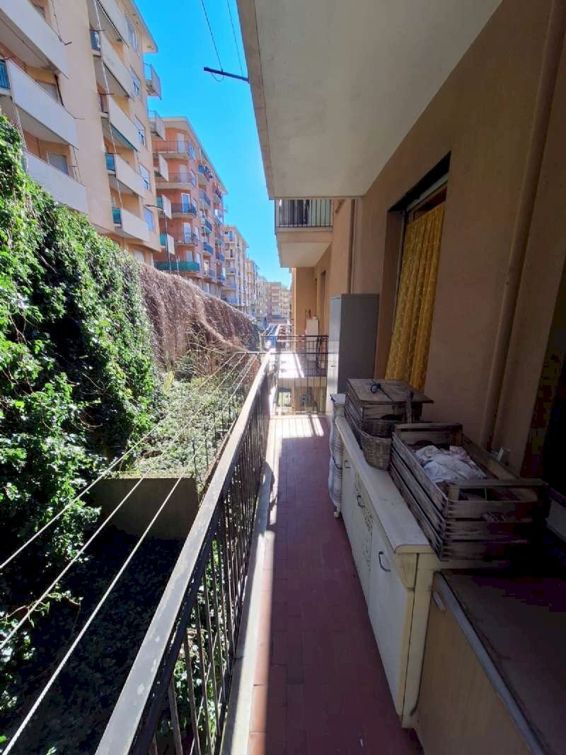 whatsapp image 2026-02-16 at 16.31.22 - Trilocale via Capri, Genova (zona Oregina) - foto 2