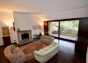 Salone - Villa a Schiera viale Giulio Zavaritt, Gorle - foto 8