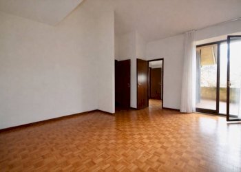 Camera da letto - Villa a Schiera viale Giulio Zavaritt, Gorle - foto 16