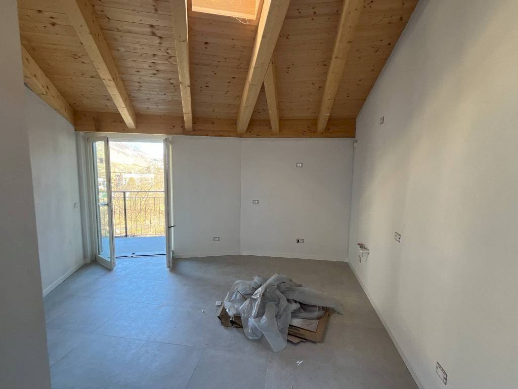 Cucina - Appartamento contrada Maioni, 16, Sondrio - foto 2