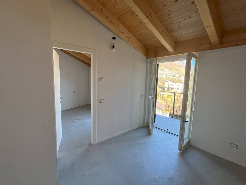 Camera da letto - Appartamento contrada Maioni, 16, Sondrio - foto 3