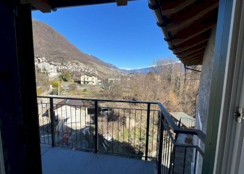 Balcone - Appartamento contrada Maioni, 16, Sondrio - foto 5