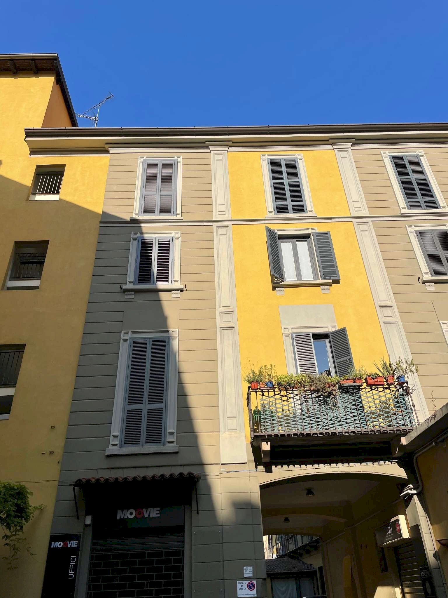 e80c2466-c689-4a80-a318-526e5939468d - One-room apartment corso San Gottardo, 41, Milano - photo 2