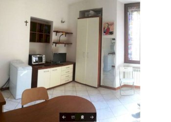 mod. piedi Capitano - One-room apartment corso San Gottardo, 41, Milano - photo 2
