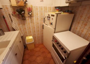 Cucina - Trilocale via del Poggio, 3, Viola - foto 8