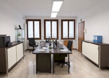 ChatGPT Image 17 feb 2026, 11_42_17.png - Office Via Pola, Torri di Quartesolo - photo 4