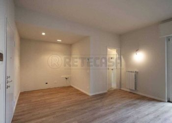 WhatsApp Image 2026-02-17 at 10.43.23 (6).jpeg - Bilocale Bergamo - foto 9