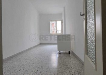 WhatsApp Image 2026-02-10 at 20.05.50 (1).jpeg - Three-room apartment Via Zuppetta 34, Molfetta - photo 2