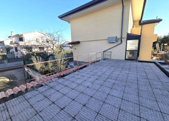 Casa indipendente Agrate Brianza - foto 9