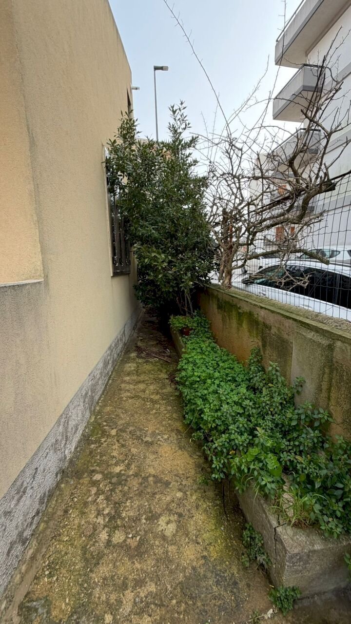 WhatsApp Image 2026-02-17 at 10.23.08 (2).jpeg - Villa a Schiera Via Risorgimento 8, Modica - foto 3