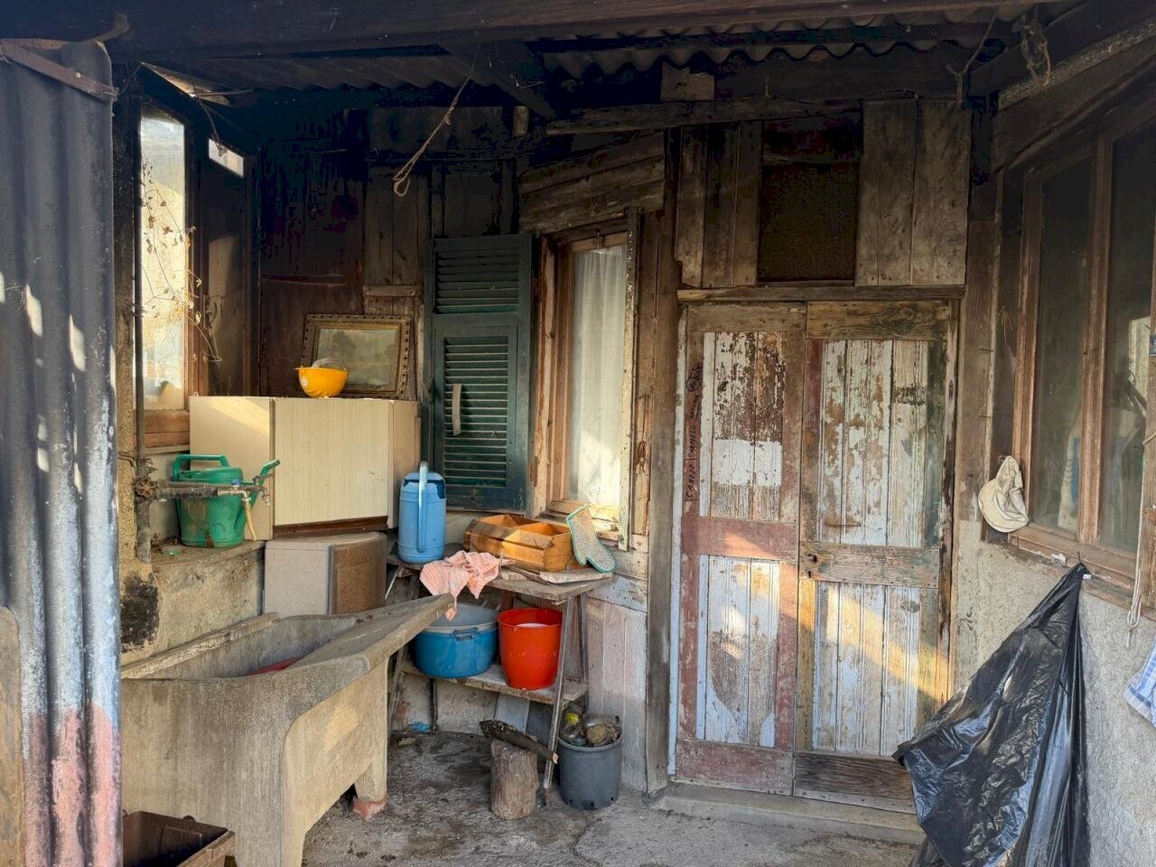 0ecc1233-8dc1-4ff4-9395-94f671252cad.jpg - Townhouse Via Mazzincollo 35-19, Sarzana - photo 3