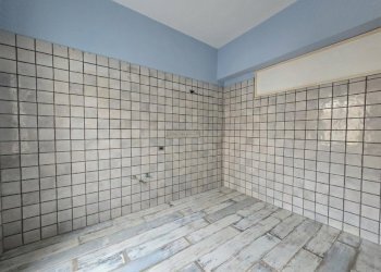 CUCINA - Appartamento Via Fratelli Porcellaga, Brescia - foto 3