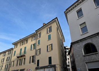 FACCIATA - Appartamento Via Fratelli Porcellaga, Brescia - foto 13