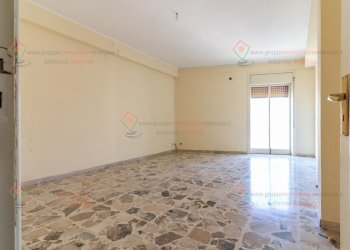 RIC09326.jpg - Four-room apartment Siracusa - photo 11