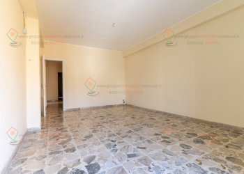 RIC09331.jpg - Four-room apartment Siracusa - photo 12