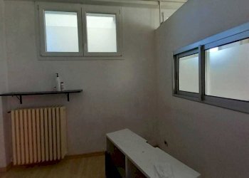 51128a28-2d60-471d-bf24-60af9ee79b1d.jpg - Not Food Viale Giulio Cesare 40, Riccione - photo 8