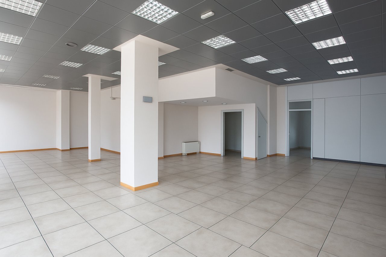 ChatGPT Image 15 set 2025, 09_42_59.png - Commercial Premises Santarcangelo di Romagna - photo 1