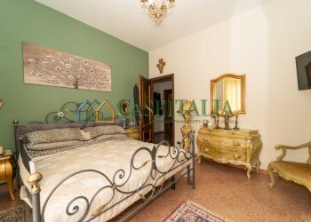 camera da letto - Casa indipendente Strada Bucet 26, Rosta - foto 19