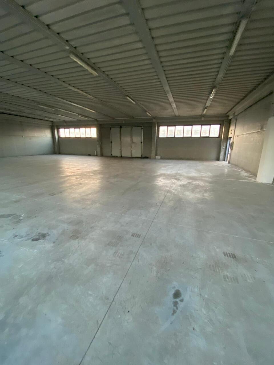 WhatsApp Image 2026-01-30 at 16.19.25.jpeg - Magazzino Rovigo - foto 2