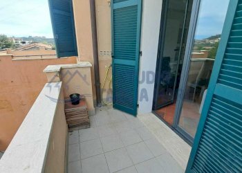 5.jpeg - Trilocale Strada per i Piani, Castellaro - foto 6