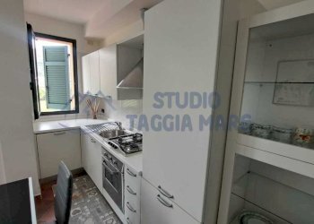 6.jpeg - Trilocale Strada per i Piani, Castellaro - foto 8